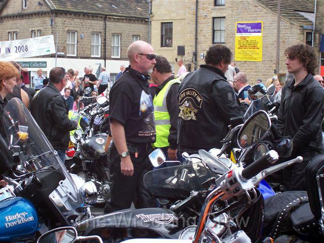 Baildon 2007 Angie - Paul - Mikaela (224).JPG